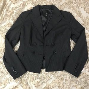 The Limited Women’s Blazer/Jacket.